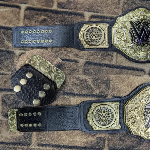 wwe-world-heavyweight-championship-replica-belt full view