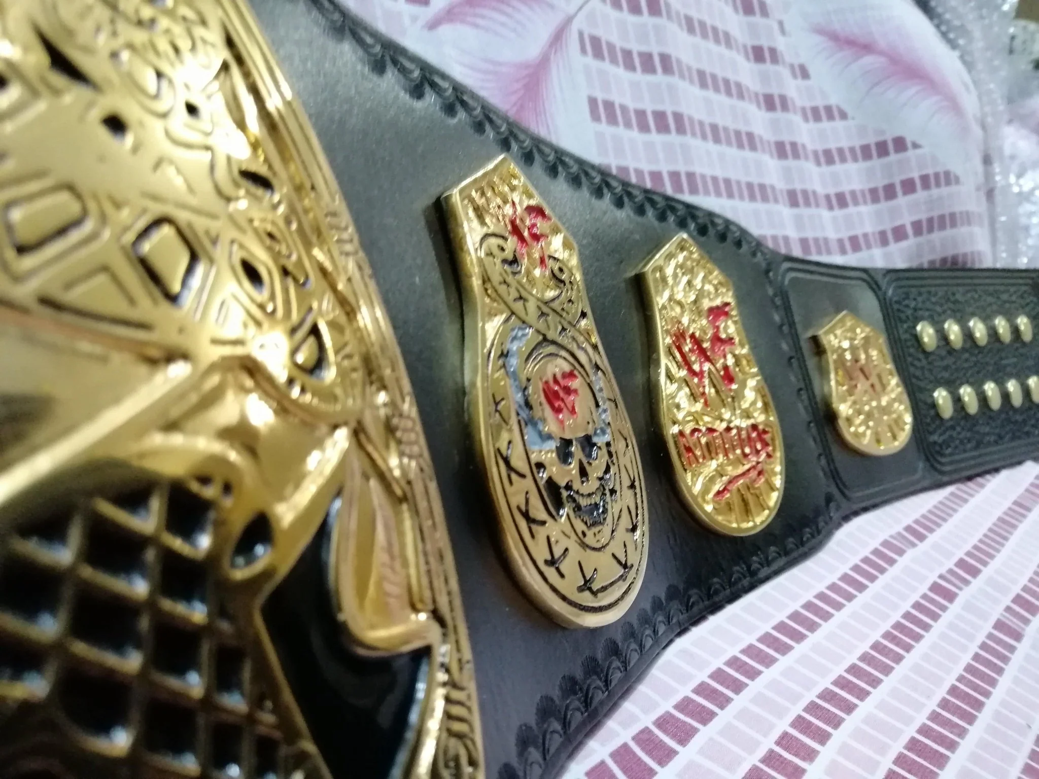 WWF STONE COLD SMOKING SKULL 24K GOLD Championship Belt - Image 3